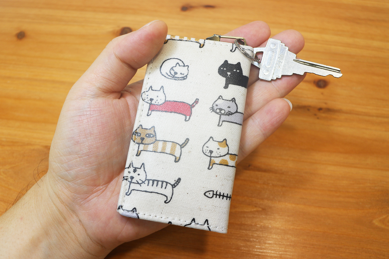 fika-猫の総柄シリーズ キーケース
